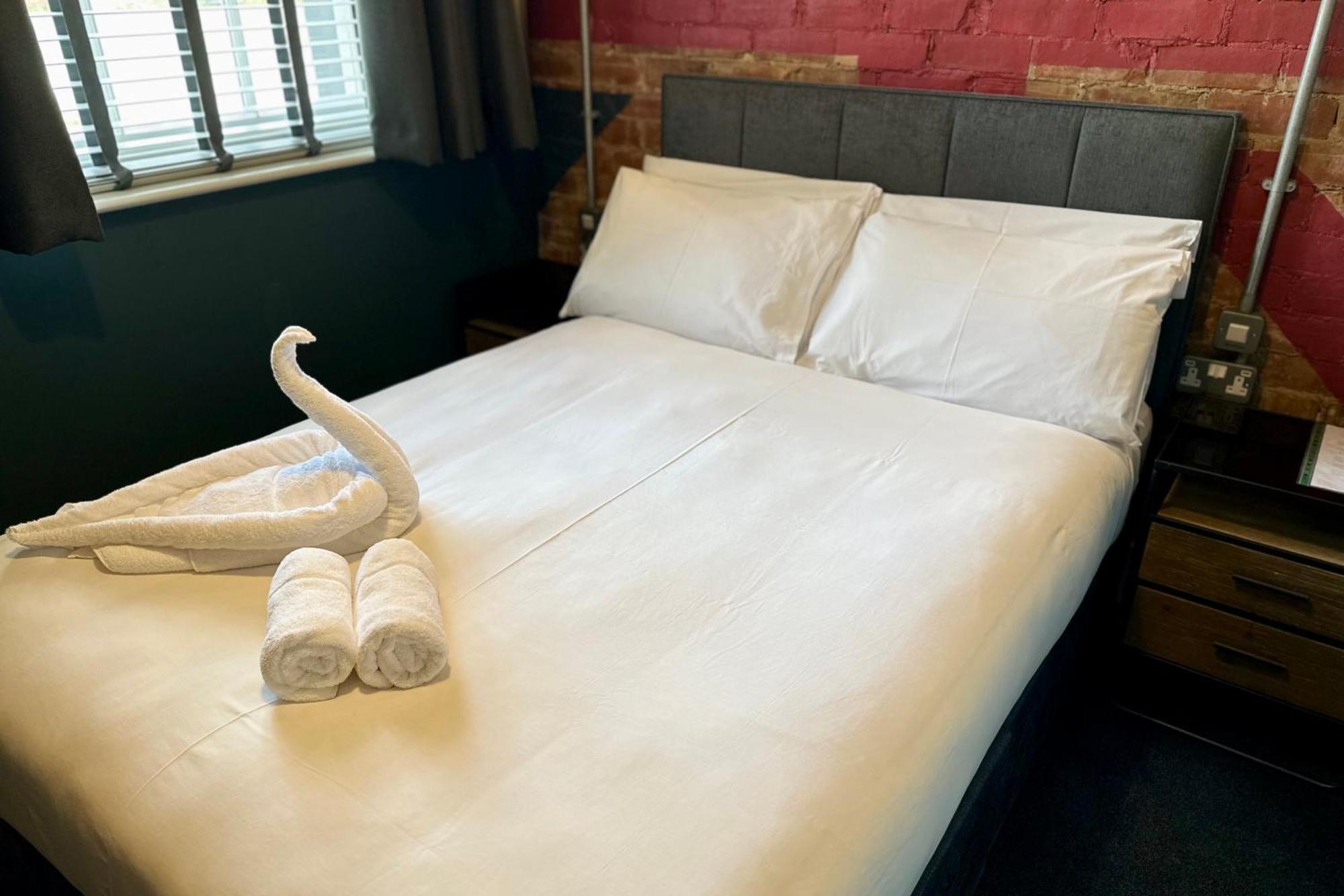 The Quarters Apartman Weedon Bec Kültér fotó